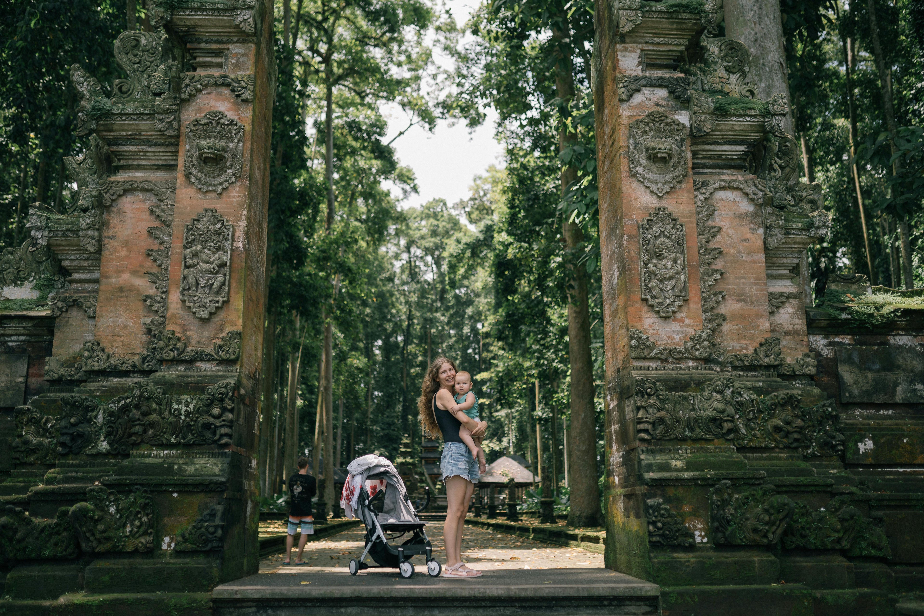 Travel System vs Stroller: Which One Is Actually Best for Your Family?