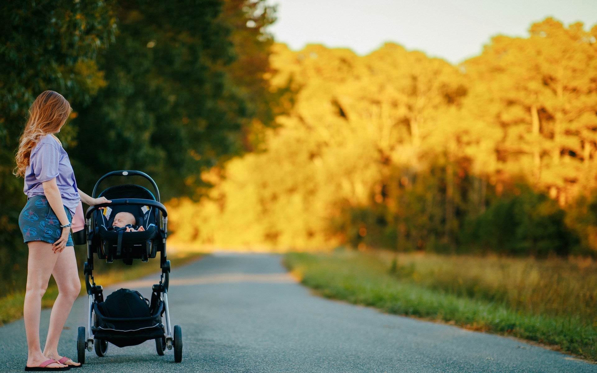 A Parent’s Complete Guide to Safe, Comfortable & Stylish Strollers